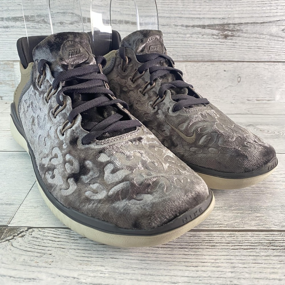 Nike Free Shoes Womens 8 Gray Velvet Leopard Low Top Running Sneakers AQ0563-020